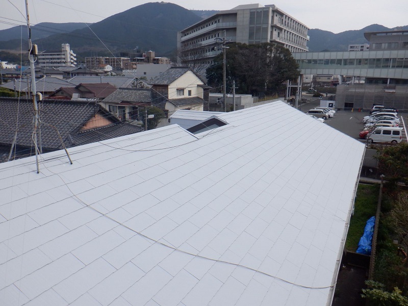 明るい色で遮熱効果を最大限に